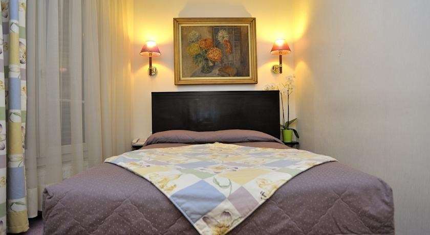 Regence 3* Parijs